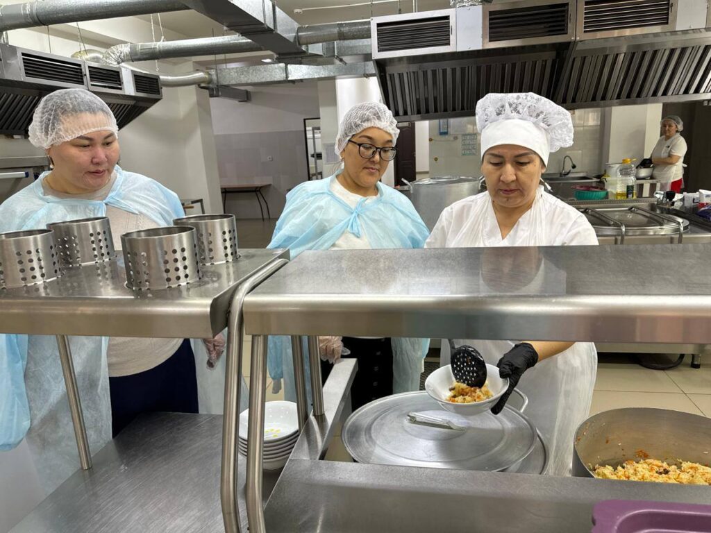 Мектептік тамақтандыру